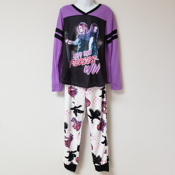 Disney Pajamas Girls Descendants 3 Pjs 78 Poshmark